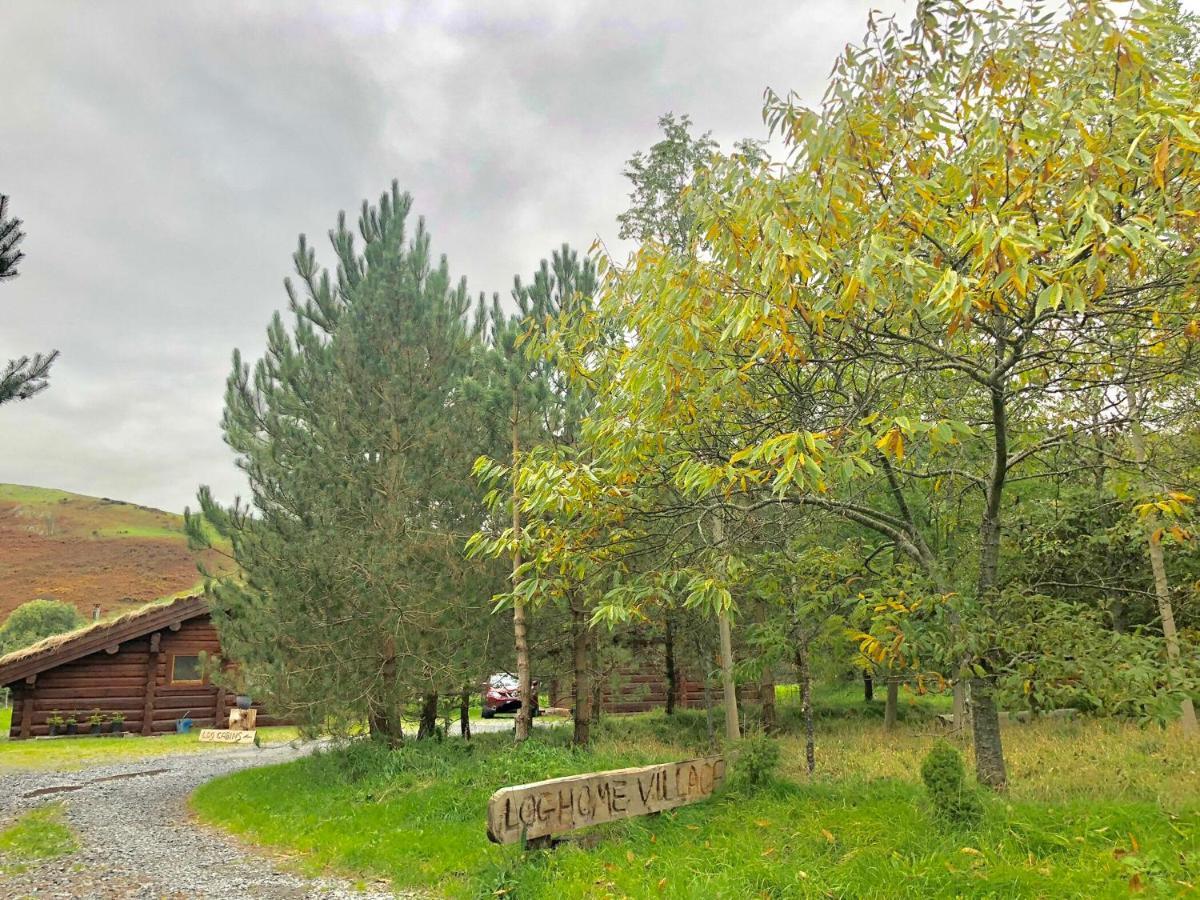 Log Home Village ウルバーストン エクステリア 写真