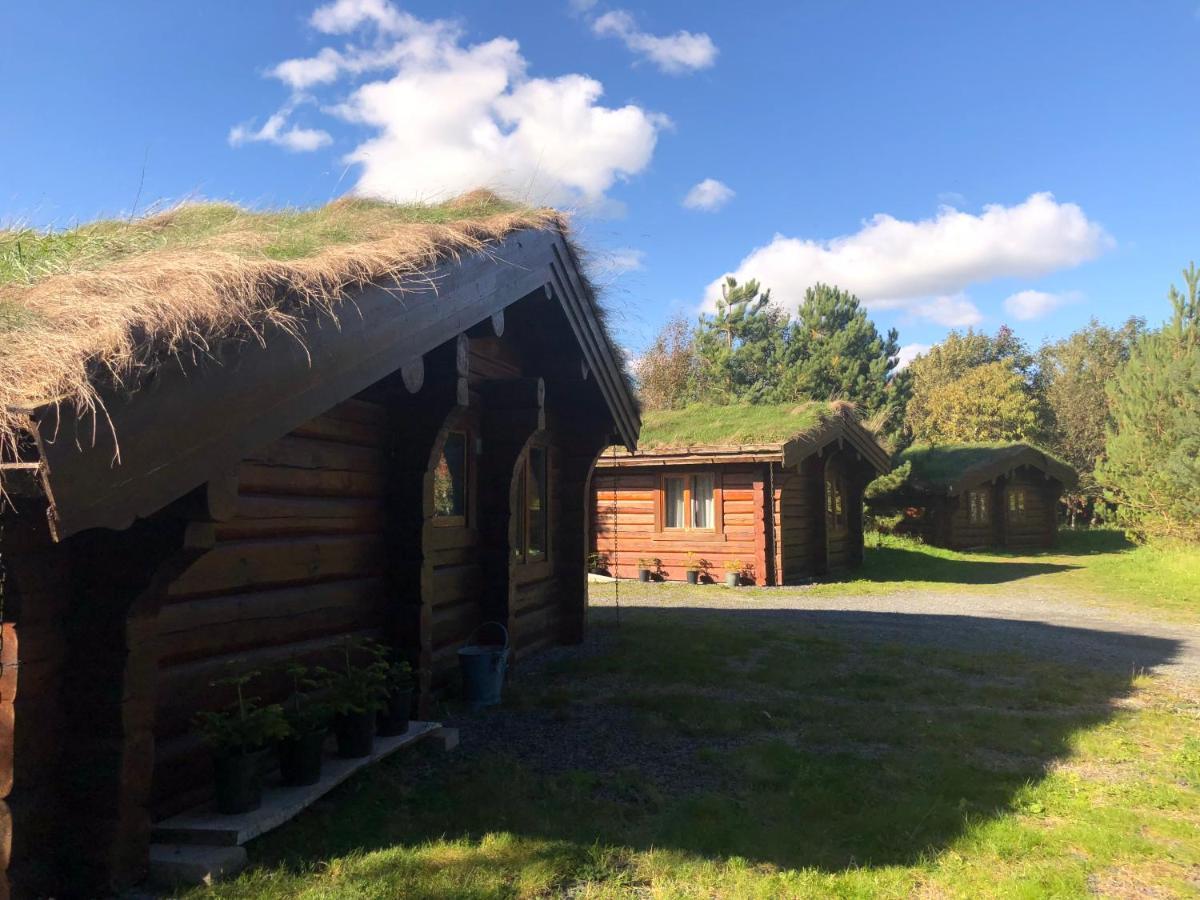 Log Home Village ウルバーストン エクステリア 写真
