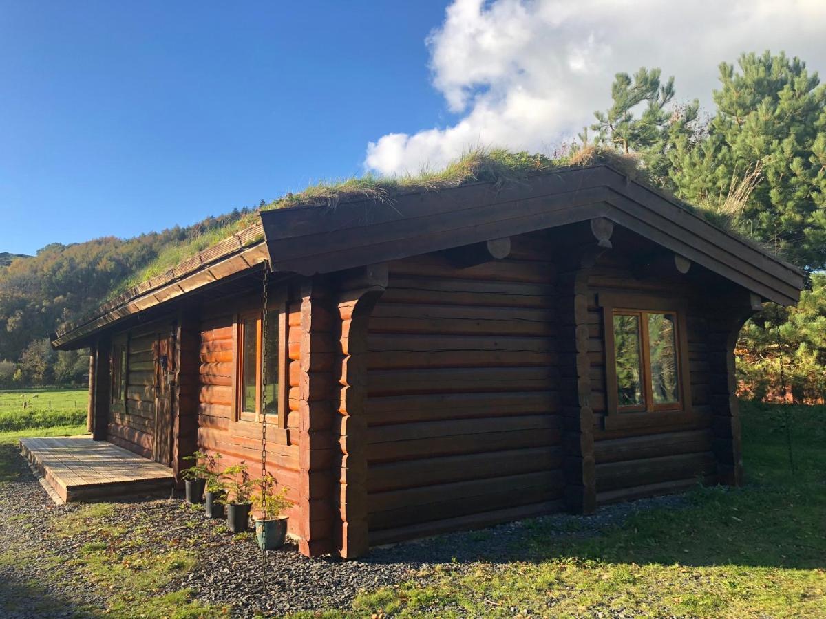 Log Home Village ウルバーストン エクステリア 写真