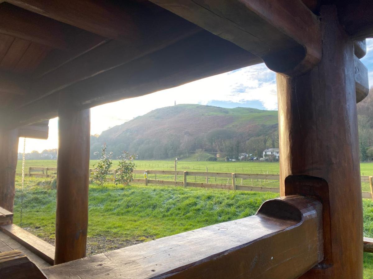 Log Home Village ウルバーストン エクステリア 写真