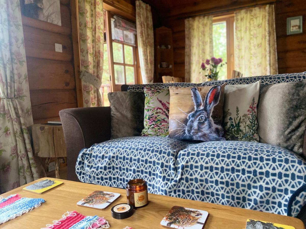 Log Home Village ウルバーストン エクステリア 写真